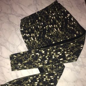 C&C California sport leggings with mesh side panel